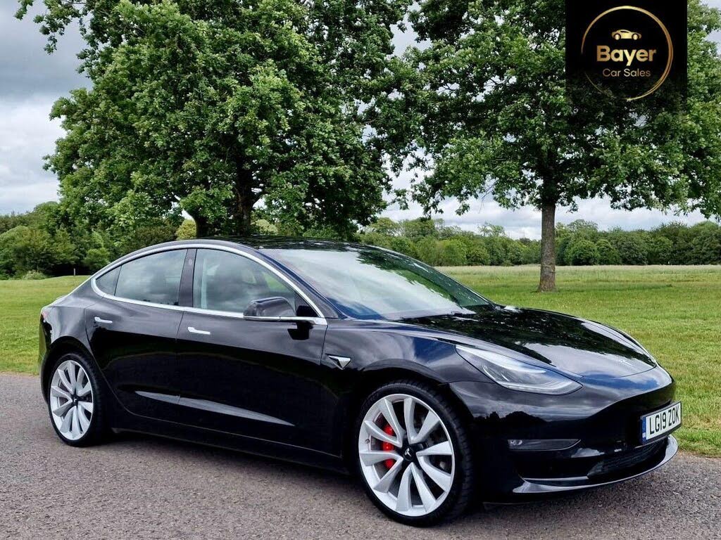2019 Tesla Model 3 E 4X4 (Performance Pack)