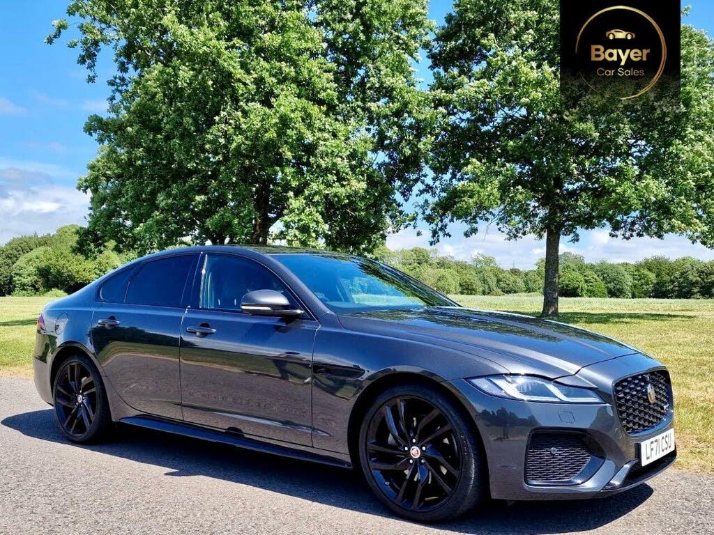 2021 Jaguar XF 2.0 D200 R-Dynamic SE AWD Saloon 4d