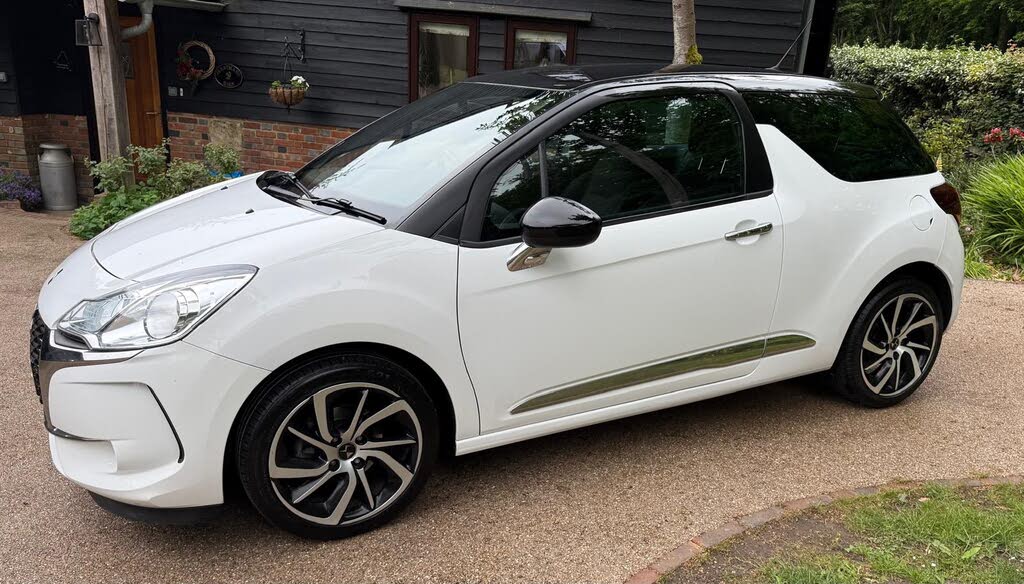2018 DS DS 3 1.2 PureTech Connected Chic (82ps)