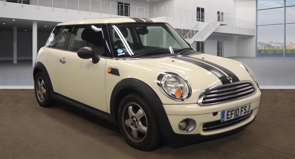 2010 MINI Cooper 1.6 One (98bhp) Hatchback 3d