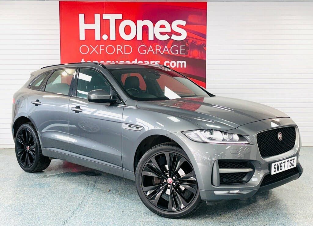 2017 Jaguar F-PACE 2.0i R-Sport (250ps) 1997cc