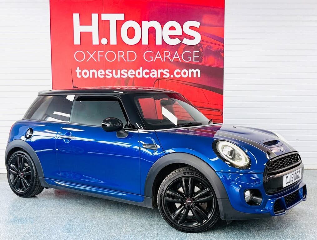 2019 MINI Cooper 2.0 Cooper S Sport (189bhp) Hatchback 3d