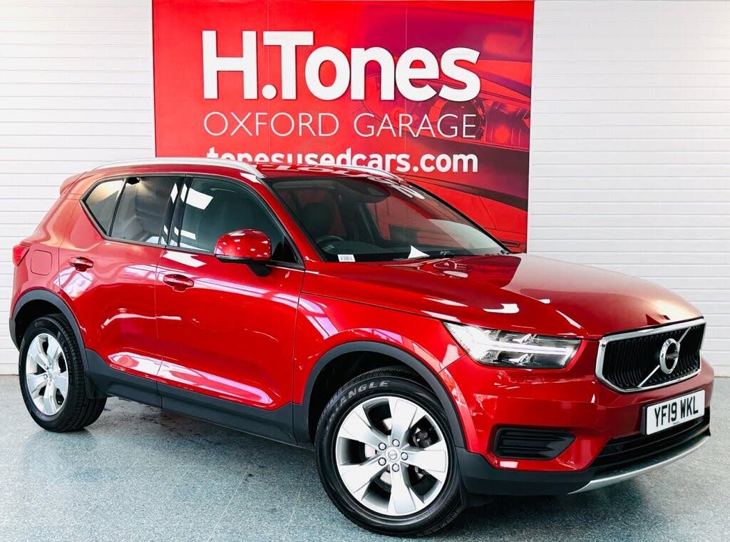 2019 Volvo XC40 2.0TD D3 Momentum