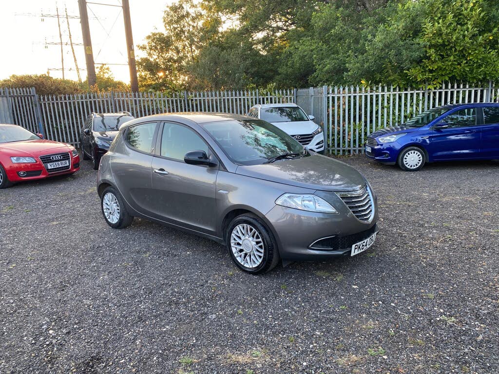 2014 Chrysler Ypsilon 1.2 Gold