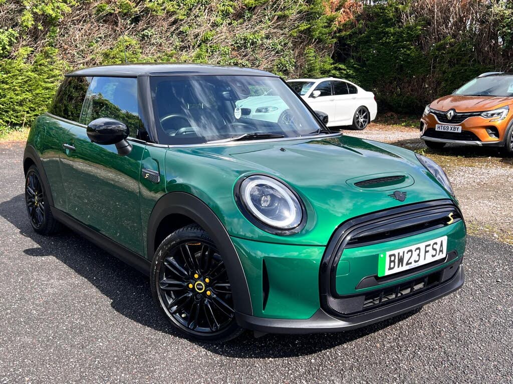 2023 MINI Cooper E Cooper S 2)