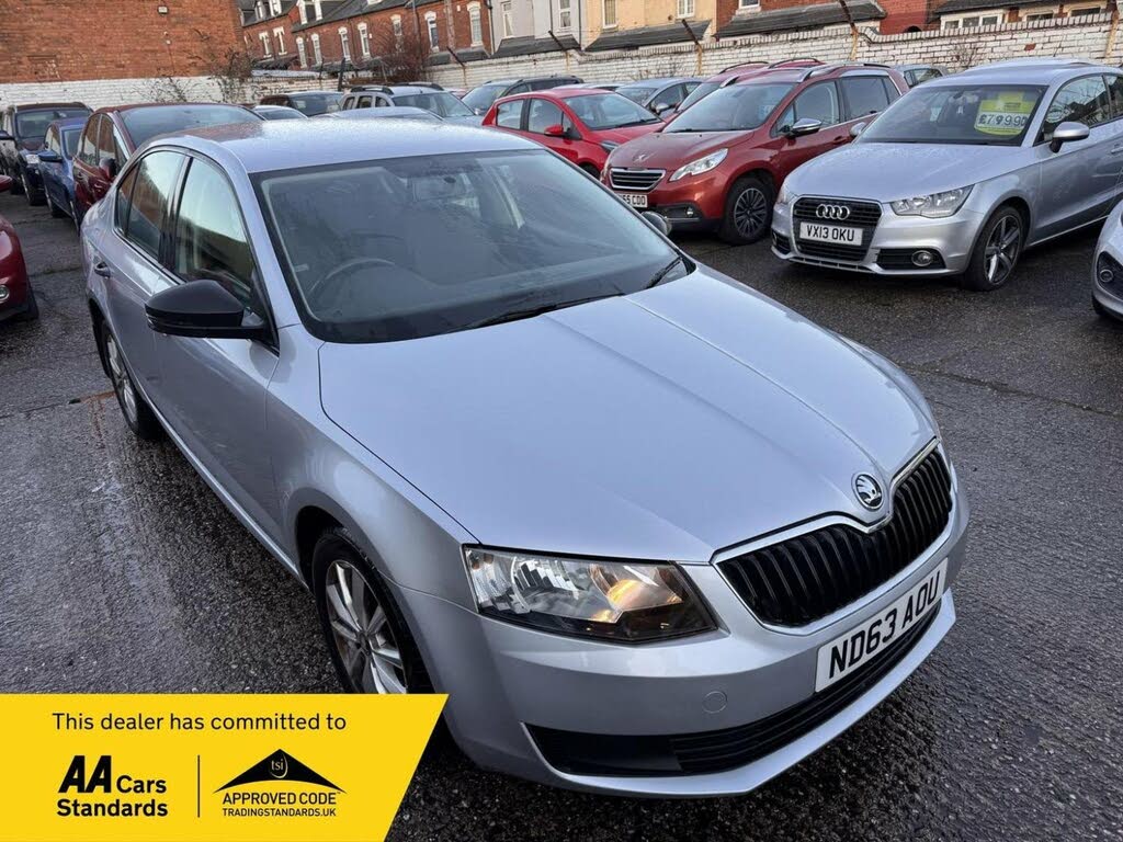 2013 Skoda Octavia 1.2 S Hatchback