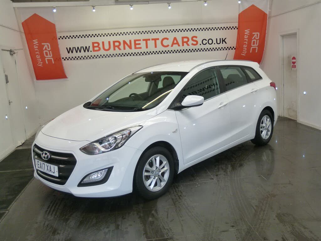 2017 Hyundai i30 1.6CRDi SE (110ps) Blue Drive Tourer