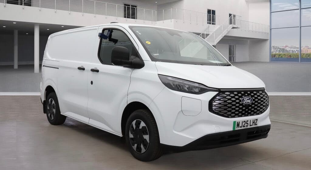 2025 Ford Transit Custom E 320 L1H1 Trend Double Cab-in-Van