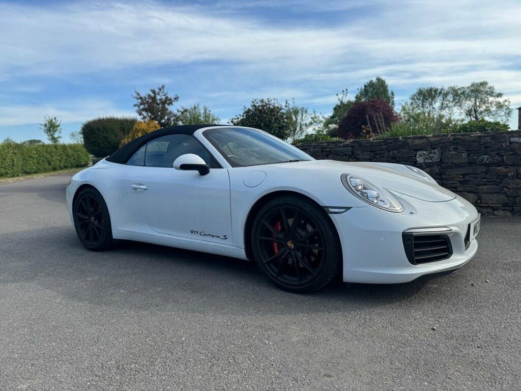 2015 Porsche 911 3.0 Carrera S Cabriolet PDK