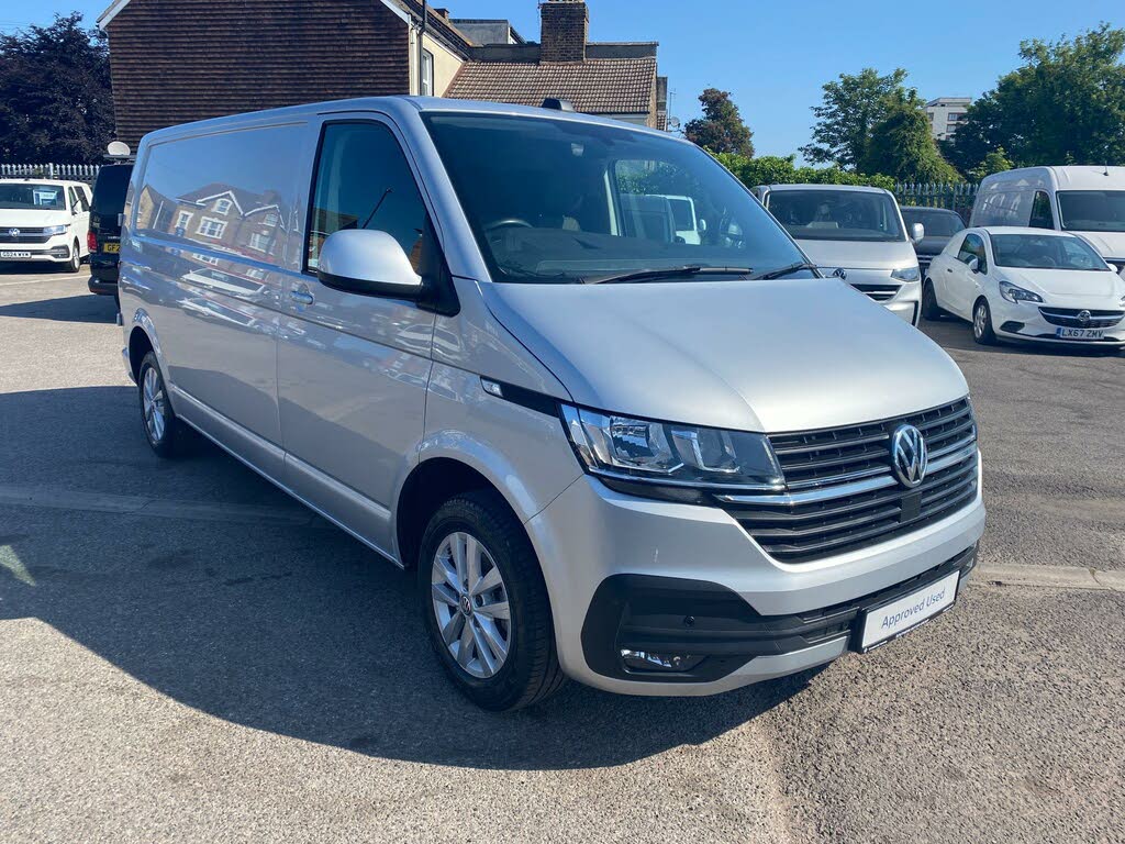 2021 Volkswagen Transporter 2.0TDI T28 Highline BMT LWB (150ps)(Eu6dT-E)