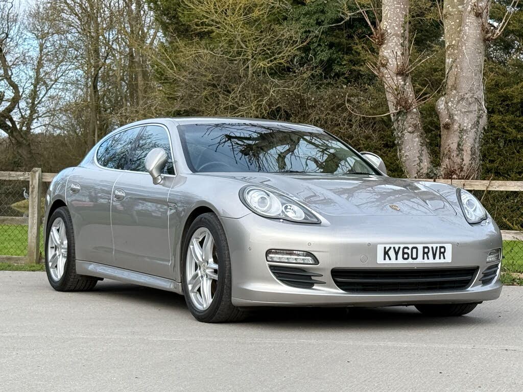 2010 Porsche Panamera 4.8 S