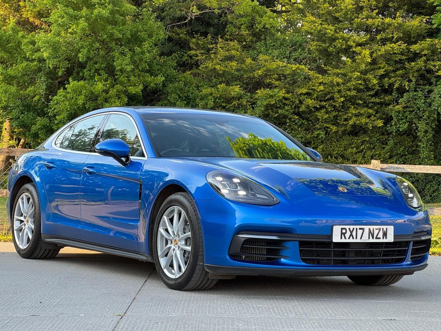 2017 Porsche Panamera 2.9 V6 4S Hatchback