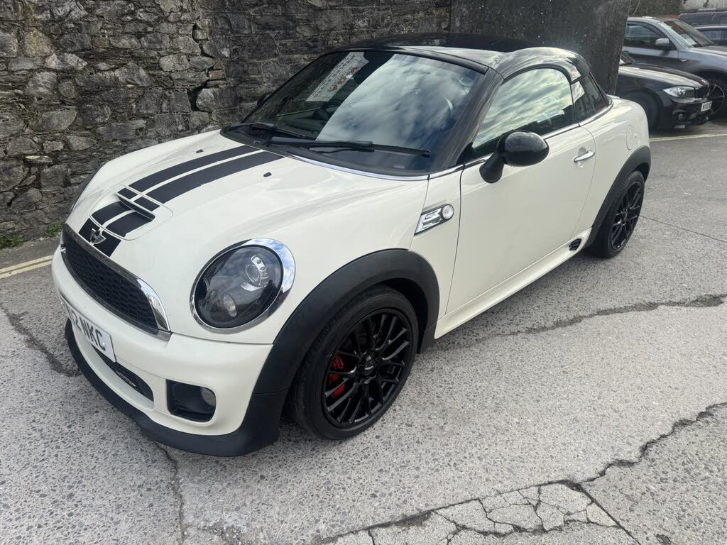 2012 MINI Cooper 1.6 John Cooper Works (Chili) Coupe 3d