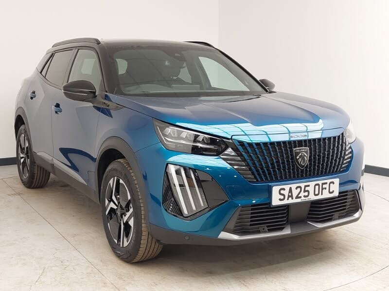 2025 Peugeot 2008 SUV 1.2 PureTech GT (136ps) HYBRID e-DSC6