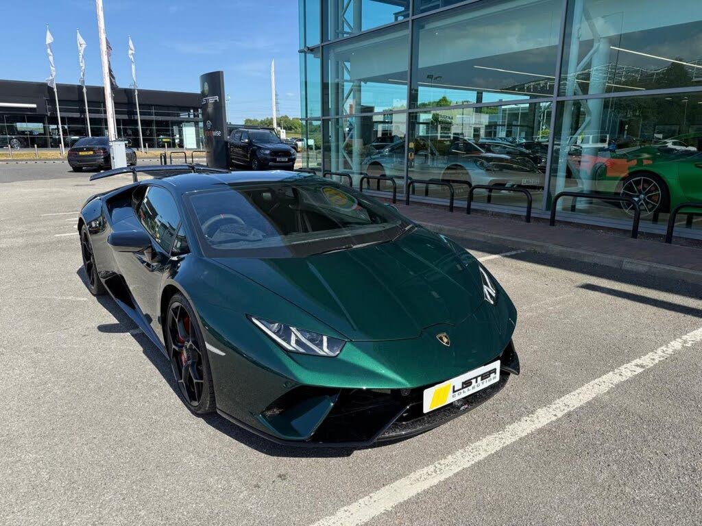 2017 Lamborghini Huracan 5.2 Performante