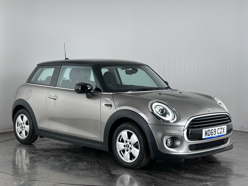2020 MINI Cooper 1.5 Cooper Classic Hatchback 3d