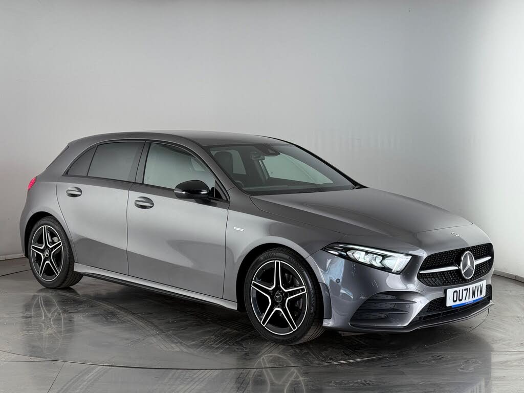 2021 Mercedes-Benz A-Class 1.3 A180 AMG Line Executive Edition Hatchback 5d 7G-DCT