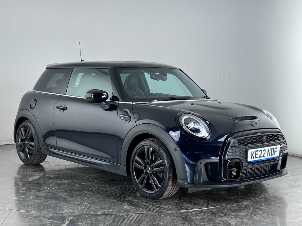 2022 MINI Cooper 2.0 Cooper S Sport (Premium) Hatchback 3d Auto