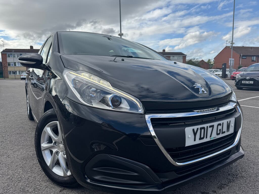 2017 Peugeot 208 1.2 PureTech Active (82bhp) 5d