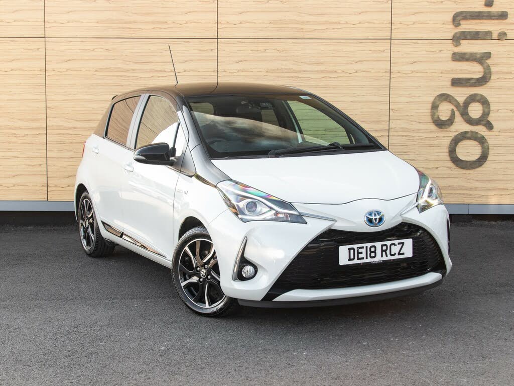 2018 Toyota Yaris 1.5 VVT-i Grey Bi-Tone Hybrid