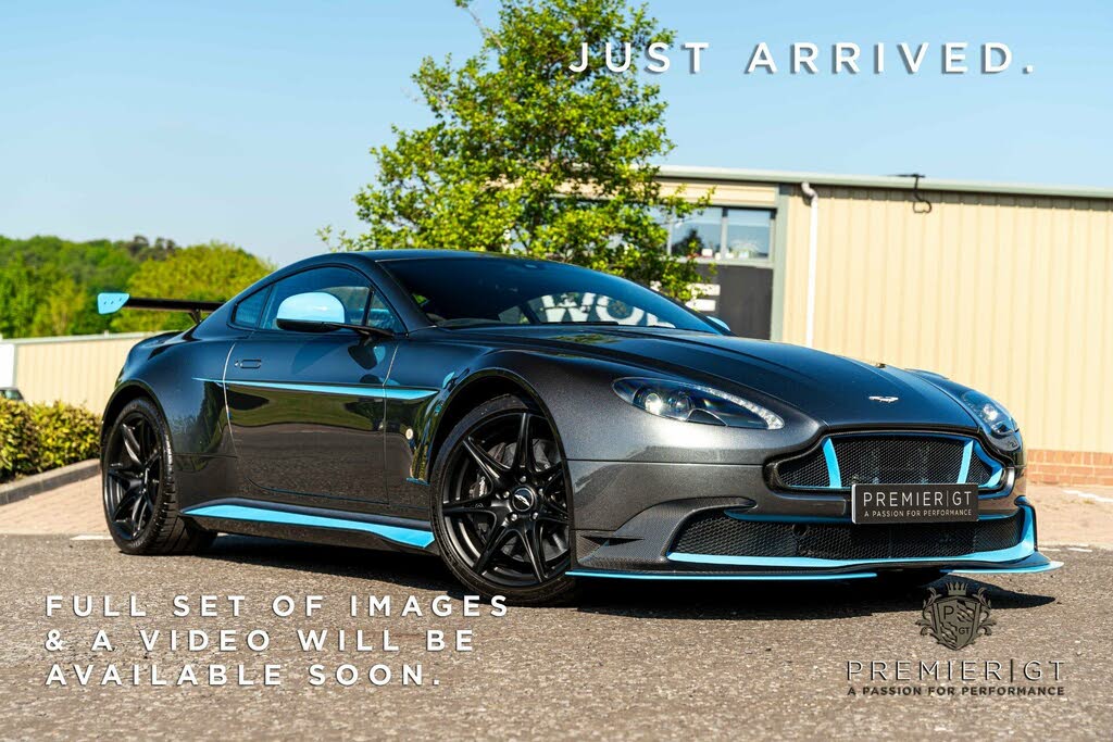 2017 Aston Martin Vantage 4.7 GT8 Sportshift II