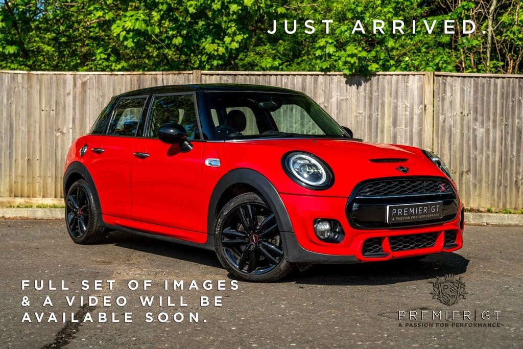2018 MINI Cooper 2.0 Cooper S Series II (Chili)(s/s) Hatchback 5d Sport Auto