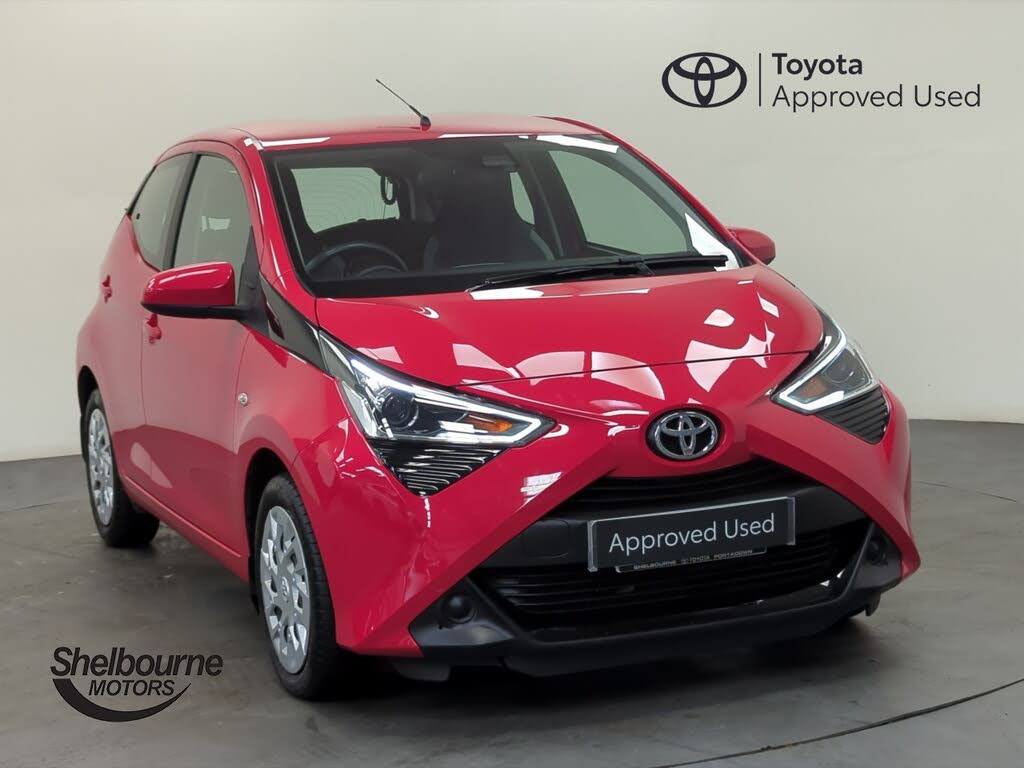 2021 Toyota AYGO 1.0 VVT-i x-play (TSS)