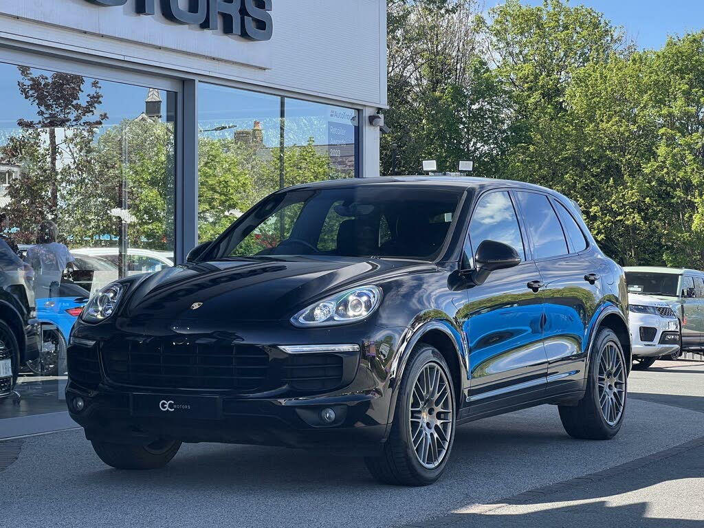 2018 Porsche Cayenne 3.0 S E-Hybrid Platinum Edition