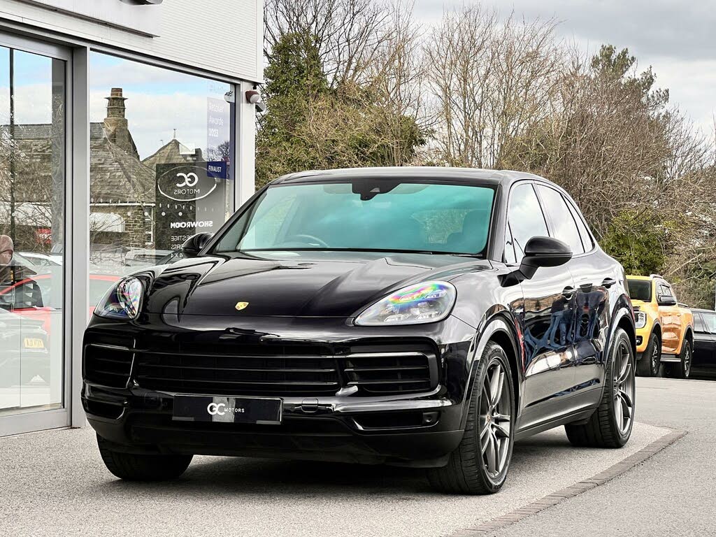2021 Porsche Cayenne 3.0 V6 E-Hybrid (462ps) Station Wagon