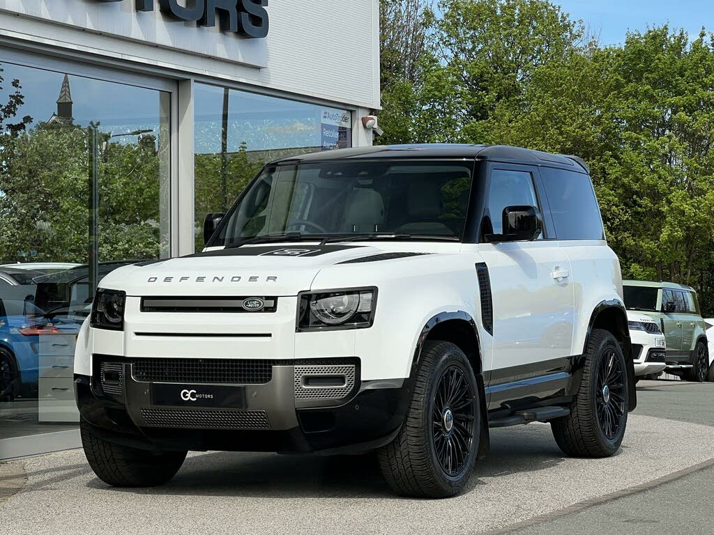2025 Land Rover 90 Defender 3.0 D350 X-Dynamic SE