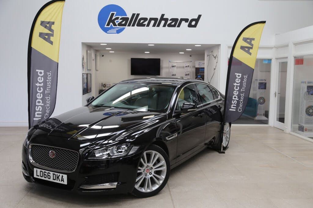 2016 Jaguar XF 2.0TD Portfolio (180ps) Auto