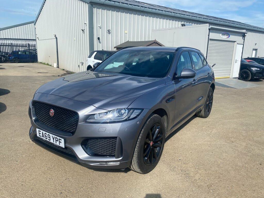 2019 Jaguar F-PACE 2.0 i4D Chequered Flag (180ps)