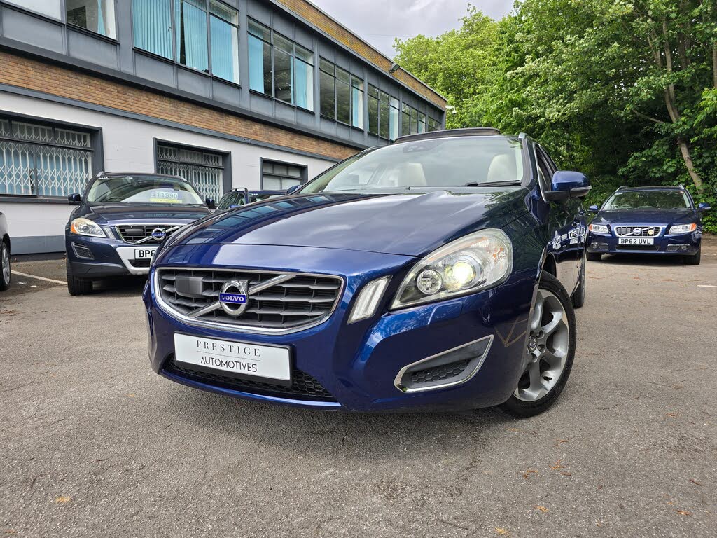 2012 Volvo V60 1.6 T4 SE Lux 1595cc Powershift