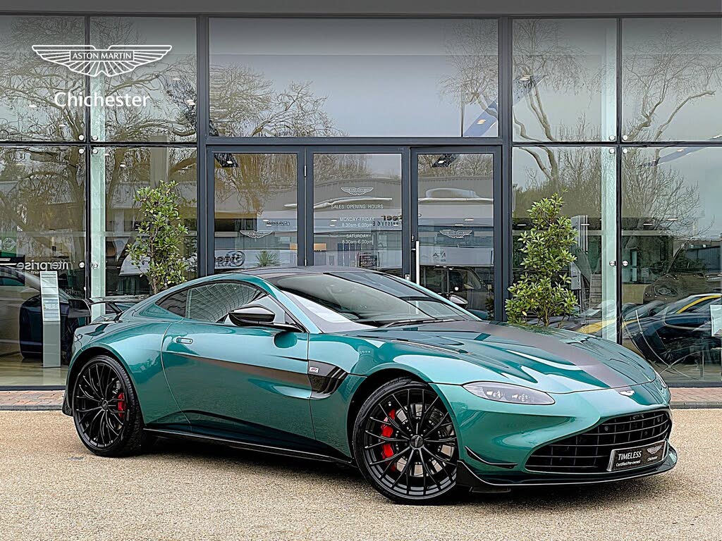 2022 Aston Martin Vantage