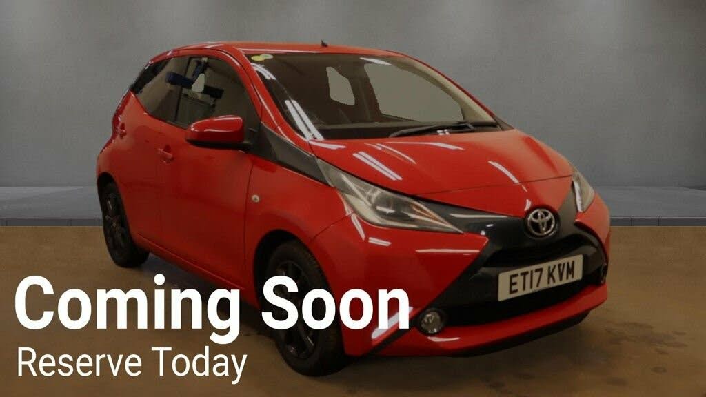 2017 Toyota AYGO 1.0 VVT-i x-style (71bhp) x-shift