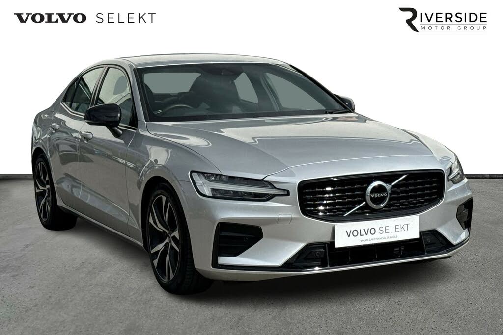 2022 Volvo S60 2.0 B5 R-Design