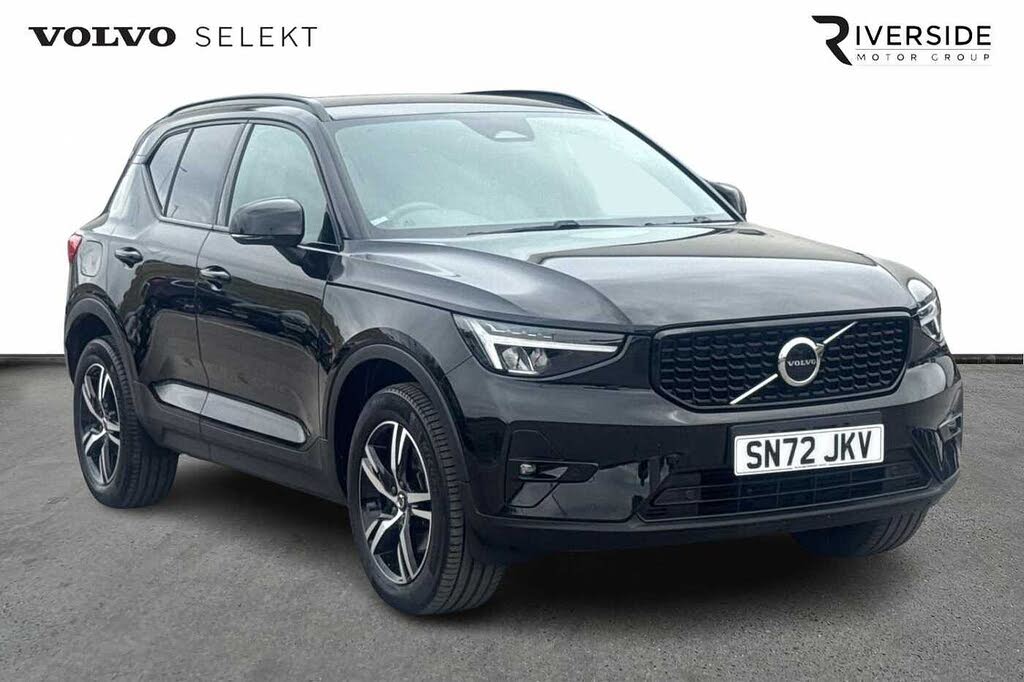 2022 Volvo XC40 2.0 B3 Plus