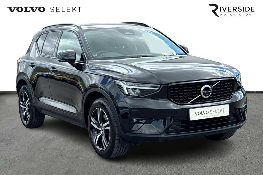 2023 Volvo XC40 2.0 B3 Plus
