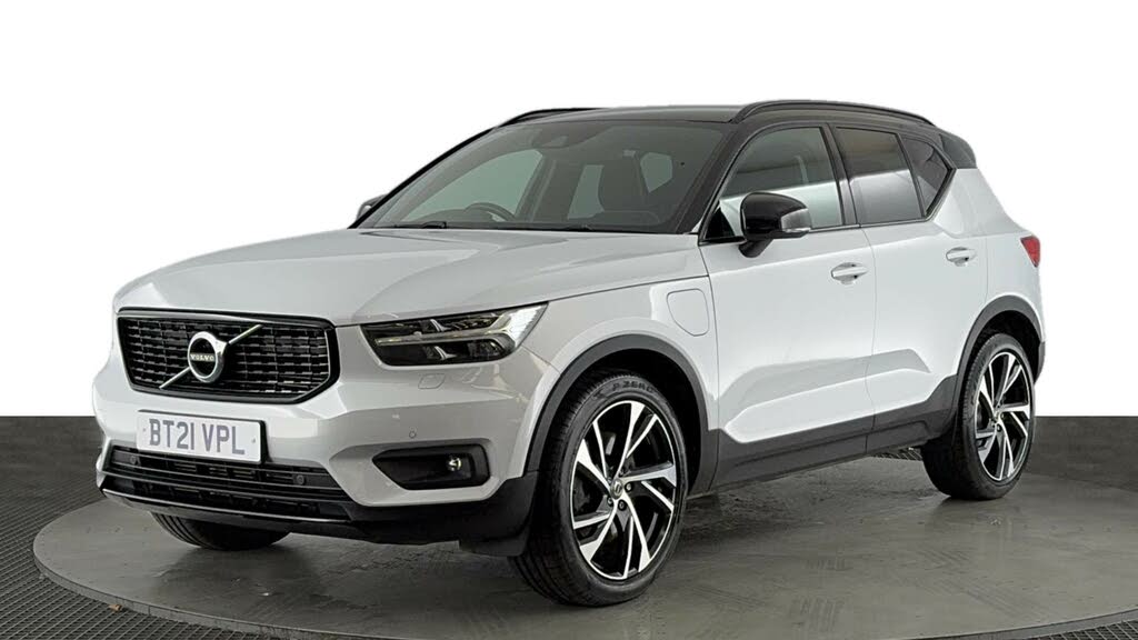 2021 Volvo XC40 1.5 T5 R-Design Pro (262bhp)