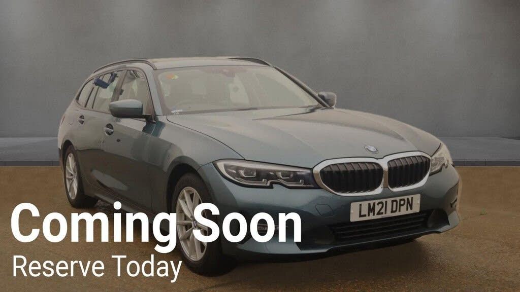 2021 BMW 3 Series 2.0 330e SE Pro Touring 5d