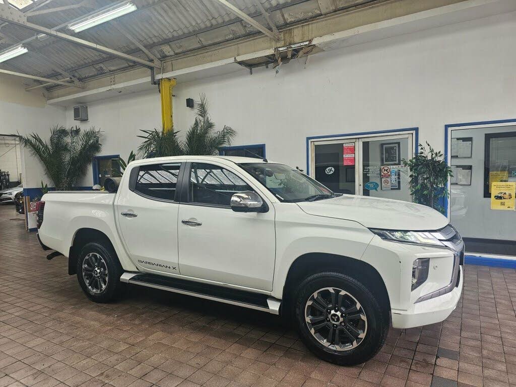 2019 Mitsubishi L200 2.2DI-D Barbarian X