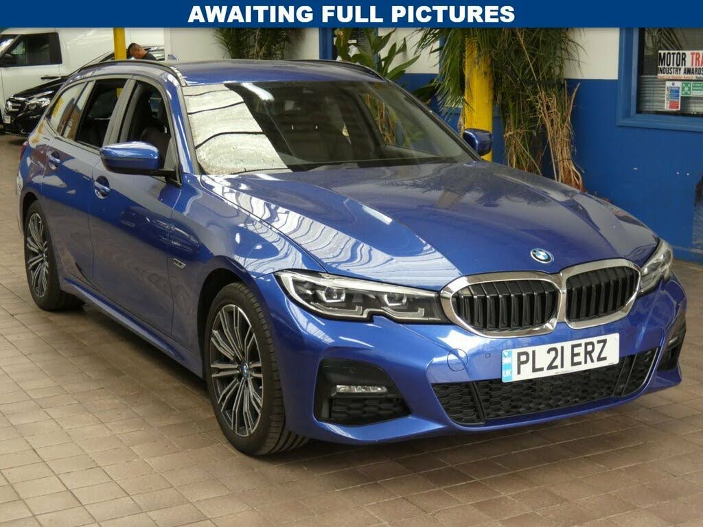 2021 BMW 3 Series 2.0 330e M Sport Touring 5d
