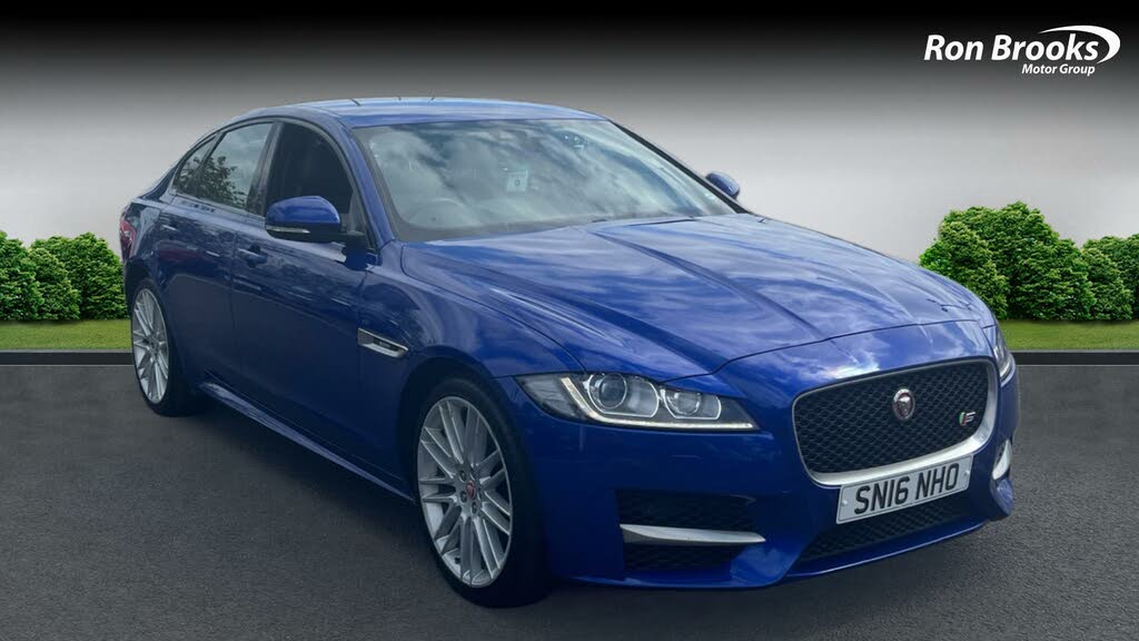 2016 Jaguar XF 2.0TD R-Sport (180ps) Auto