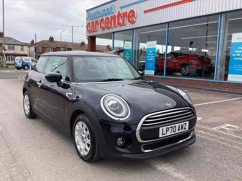 2021 MINI Cooper 1.5 One Classic Series II 3d