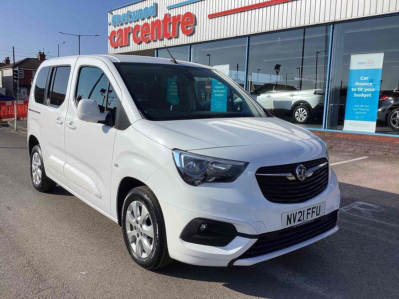 2021 Vauxhall Combo Life 1.5 SE (100ps)