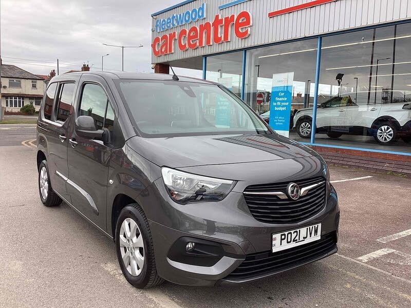 2021 Vauxhall Combo Life 1.5 SE (100ps)