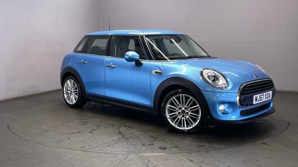 2018 MINI Cooper 1.5 Cooper (s/s) Hatchback 5d
