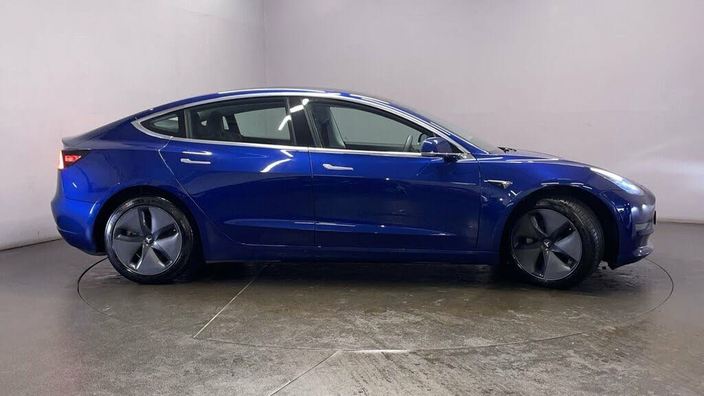 2020 Tesla Model 3 E Long Range