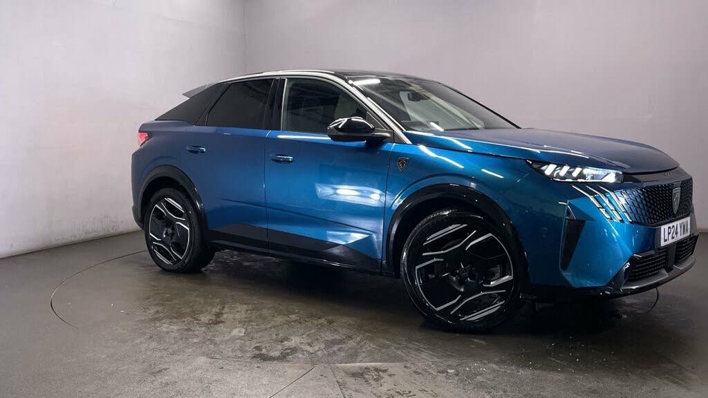 2023 Peugeot 3008 SUV E GT