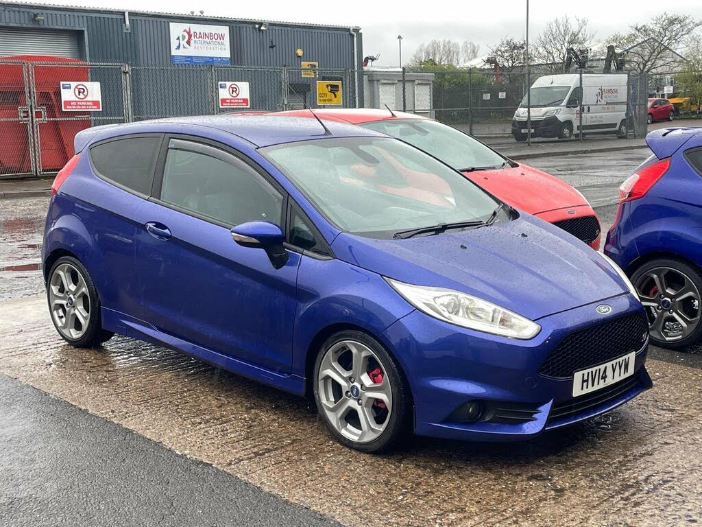 2014 Ford Fiesta 1.6 ST 2